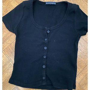 Brandy Melville Black Cotton Cropped Buttoned up Tee